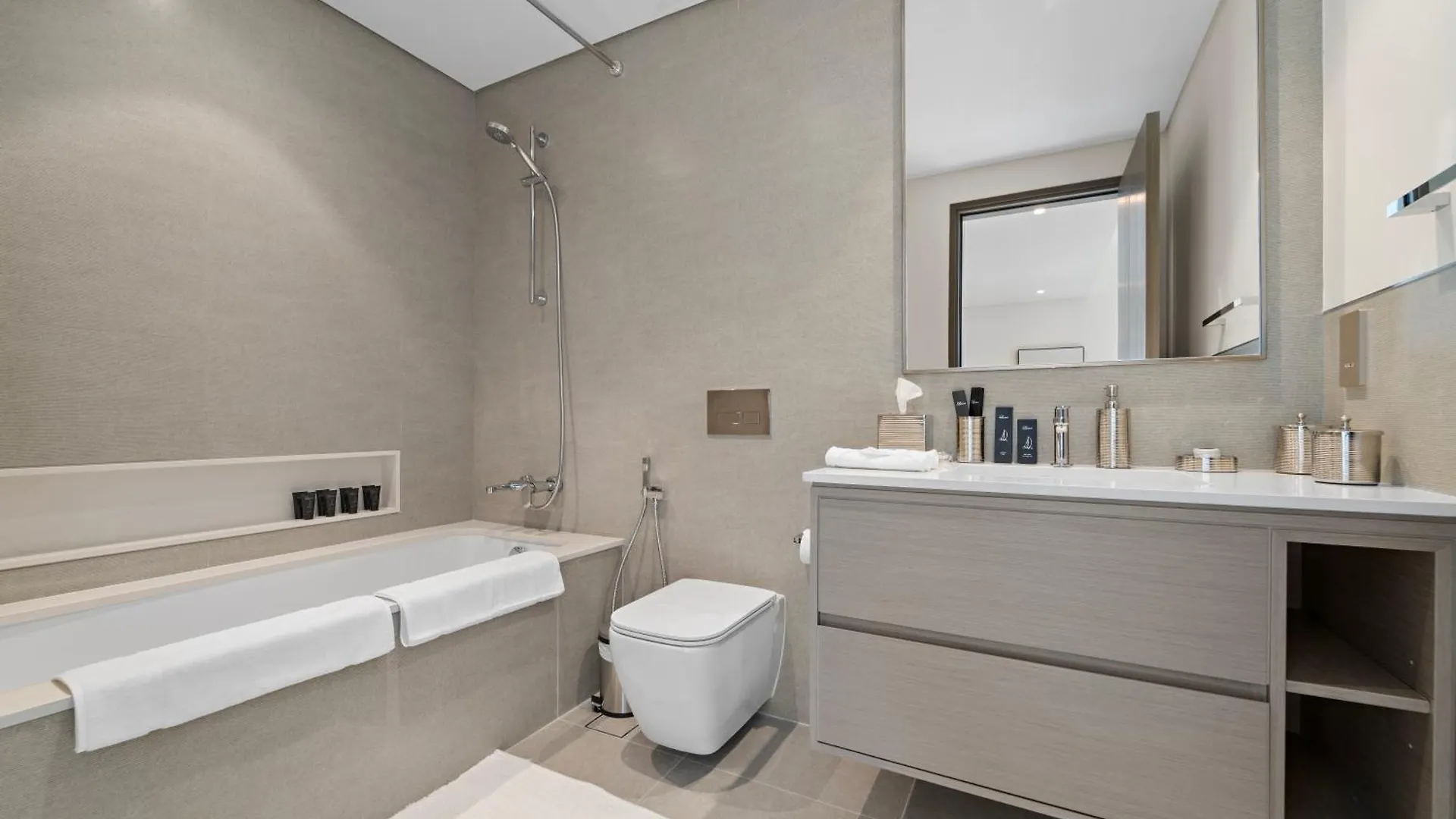Ferienwohnung Elegant 1Br In Grande Downtown With Pool Dubai 0*,  Vereinigte Arabische Emirate